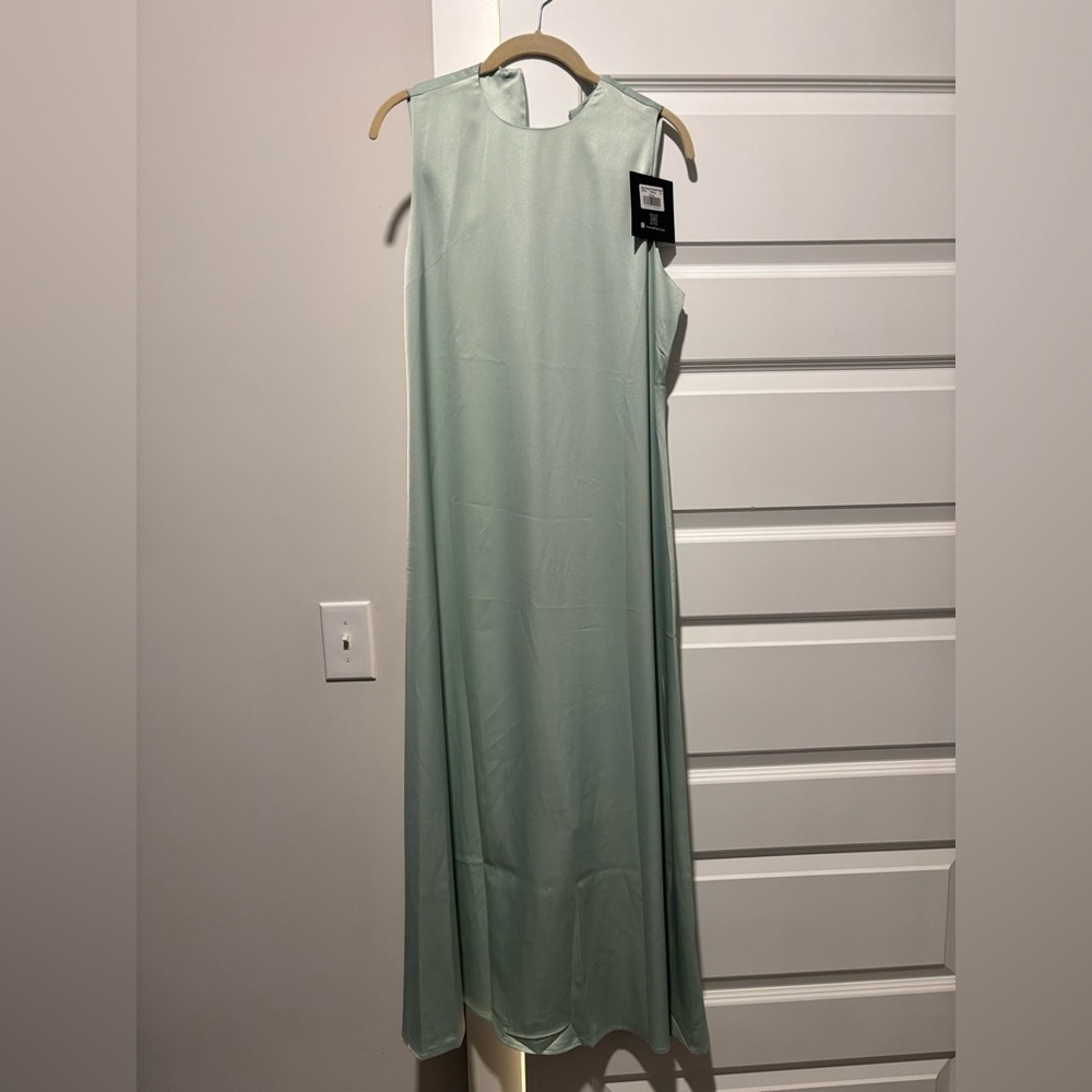 Aleeza Paris Elegant Mint Sleeveless Maxi Dress